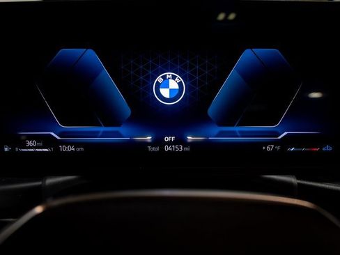 Used 2025 BMW 230i xDrive Coupe w/ M Sport Package image 17