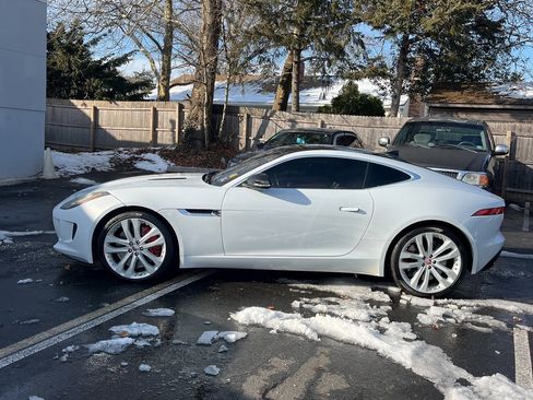 Used 2017 Jaguar F-TYPE S image 8