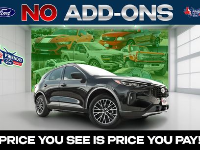 New 2026 Ford Escape SE w/ PHEV Premium Package