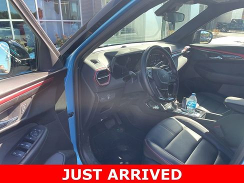 Used 2025 Chevrolet TrailBlazer RS w/ Driver Confidence Package image 7