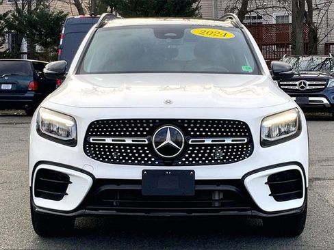 Certified 2024 Mercedes-Benz GLB 250 4MATIC image 2