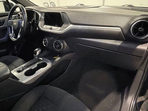 Used 2019 Chevrolet Blazer LT image 28