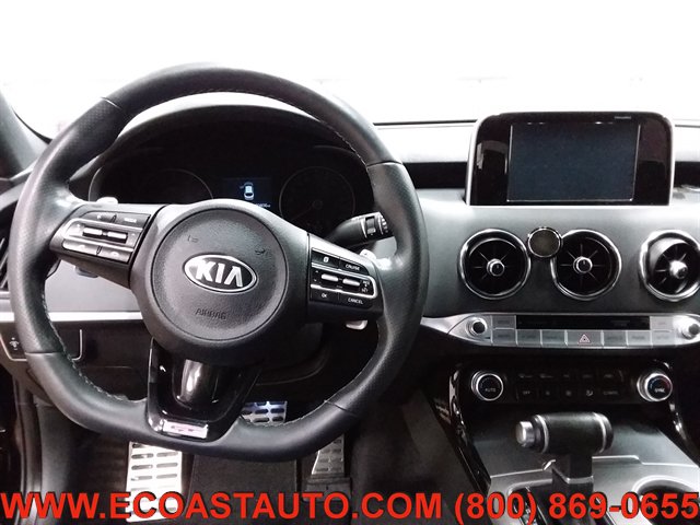 Used 2019 Kia Stinger GT RWD image 11
