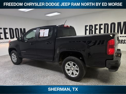 Used 2022 Chevrolet Colorado LT RWD image 6