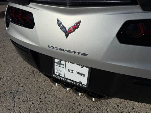 Used 2019 Chevrolet Corvette Stingray Convertible w/ 3LT Preferred Equipment Group image 32