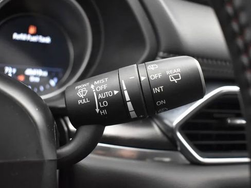 Used 2024 MAZDA CX-5 Carbon Edition image 25