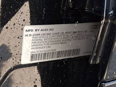 Used 2025 Audi A6 e-tron Premium w/ Ultra Package RWD image 28