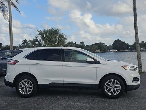 Used 2022 Ford Edge SEL image 19