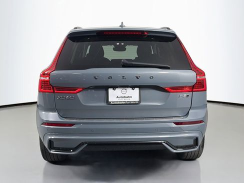 Used 2023 Volvo XC60 B5 Plus w/ Climate Package AWD/4WD image 7