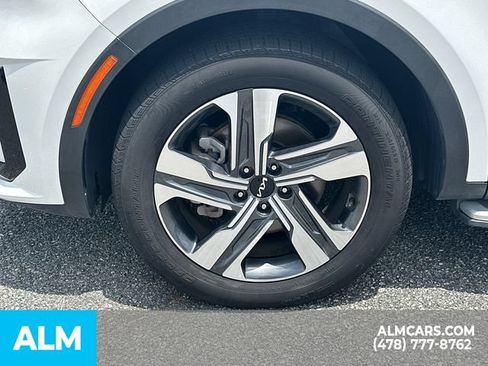 Used 2023 Kia Sorento EX AWD/4WD image 12