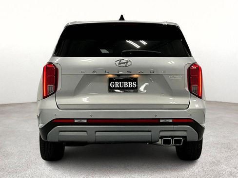 Used 2024 Hyundai Palisade Limited image 6