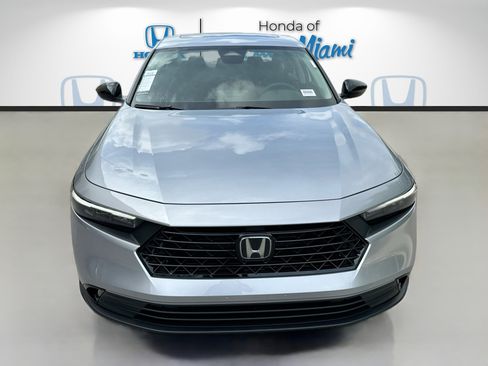 New 2025 Honda Accord SE image 2