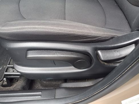 Used 2015 Kia Soul FWD image 20
