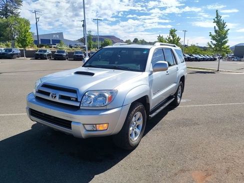 Used 2005 Toyota 4Runner 4WD image 5