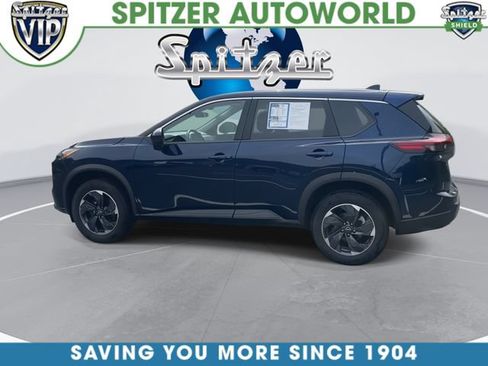Used 2025 Nissan Rogue SV AWD/4WD image 6