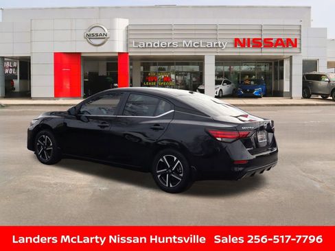 Used 2025 Nissan Sentra SV w/ Trunk Package image 6