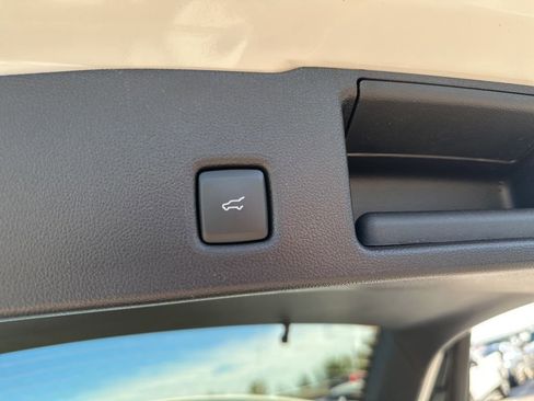 New 2026 Ford Escape SE image 37