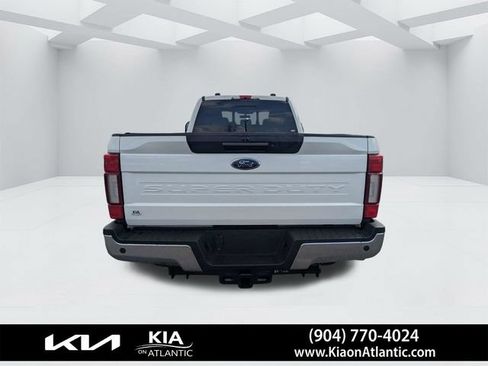 Used 2022 Ford F250 Lariat w/ Lariat Ultimate Package AWD/4WD image 4