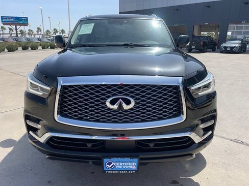 Used 2020 INFINITI QX80 Luxe w/ All-Season Package RWD image 2