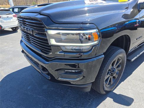 Used 2024 RAM 3500 Laramie w/ Night Edition image 10