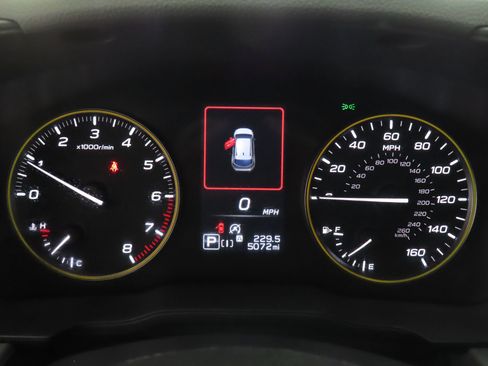 Used 2024 Subaru Crosstrek 2.5i Sport w/ Crosstrek Mirror Package image 14