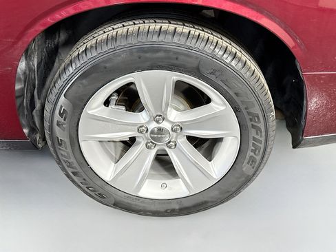 Used 2023 Dodge Challenger SXT image 35