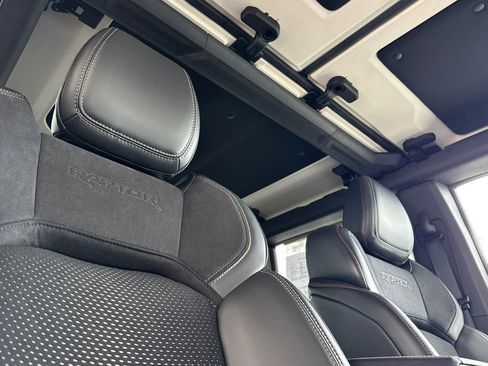 Used 2025 Ford Bronco Raptor AWD/4WD image 20
