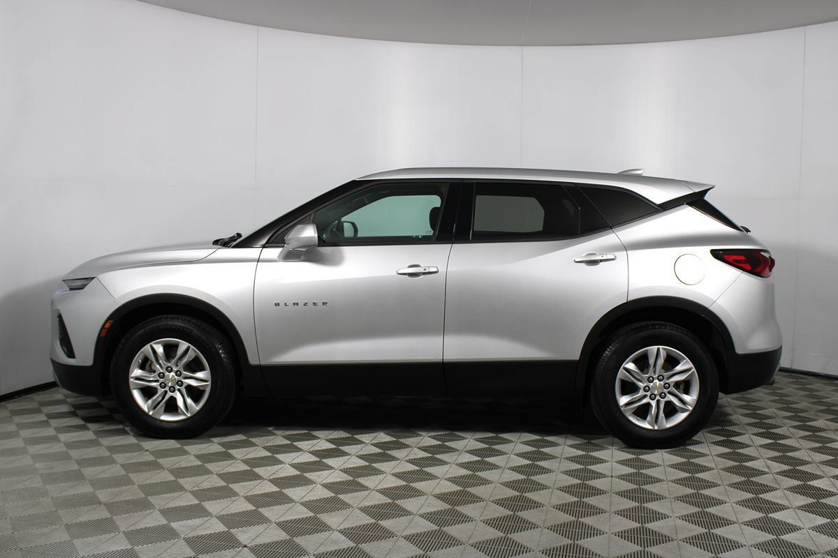 Used 2020 Chevrolet Blazer LT FWD image 26