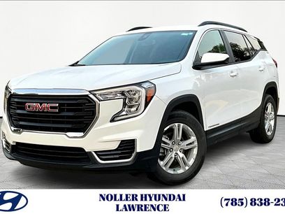 Used 2022 GMC Terrain SLE w/ Driver Convenience Package