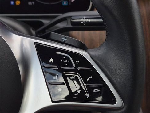 Certified 2025 Mercedes-Benz C 300 Sedan image 16