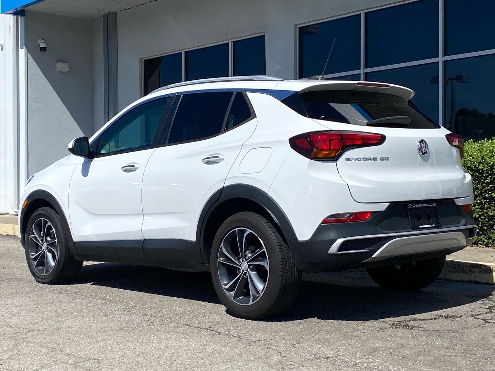 Used 2021 Buick Encore GX Select FWD image 3