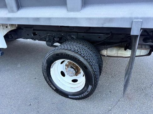 Used 2008 Ford F450 2WD Regular Cab Super Duty image 19