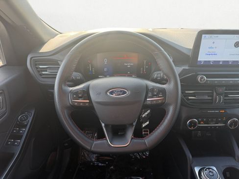 Used 2024 Ford Escape ST-Line AWD/4WD image 9