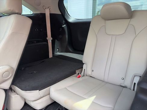 Used 2023 Kia Sorento SX Prestige w/ Panoramic Sunroof Package AWD/4WD image 18