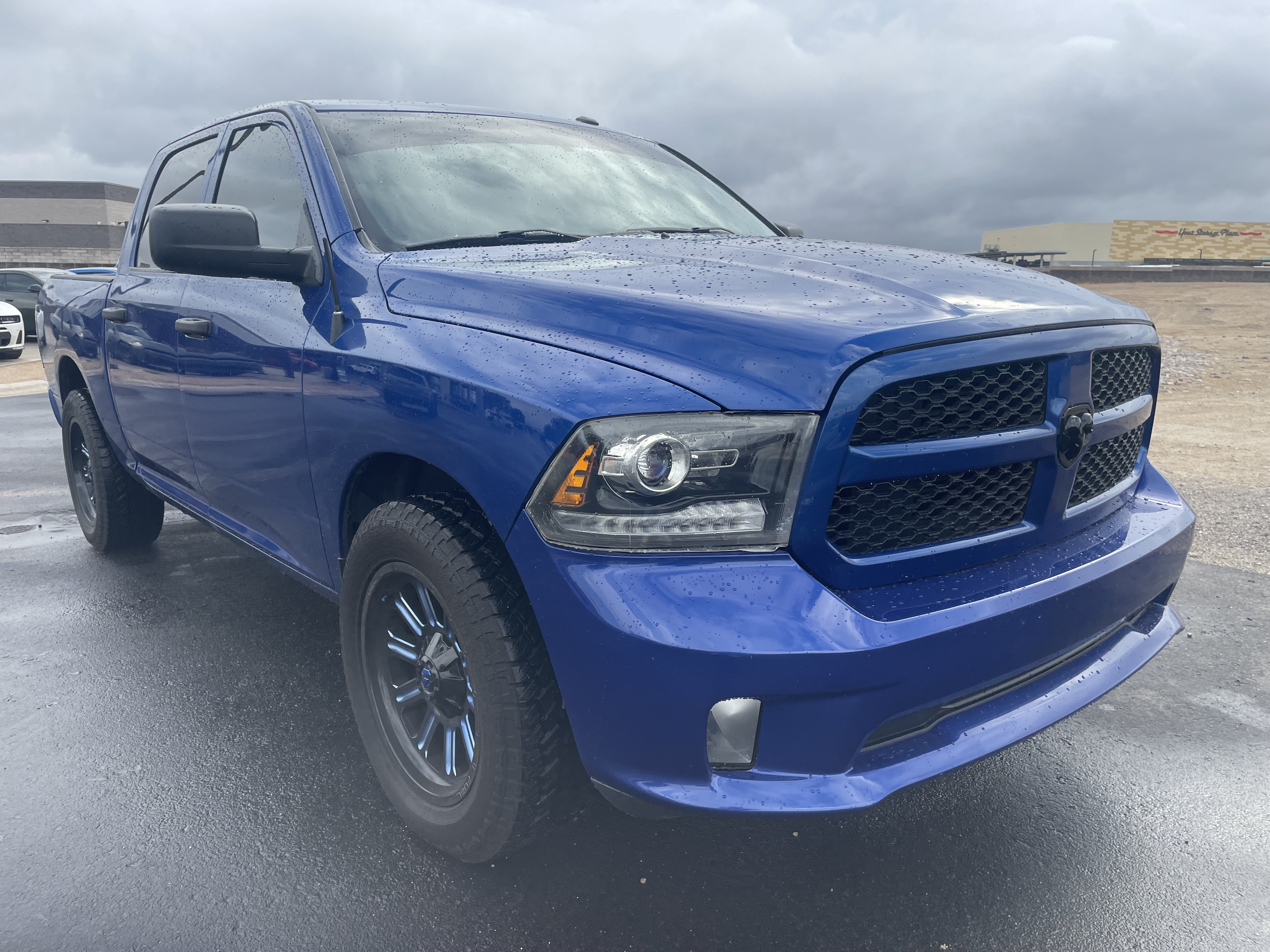 Used 2016 RAM 1500 Express RWD image 7