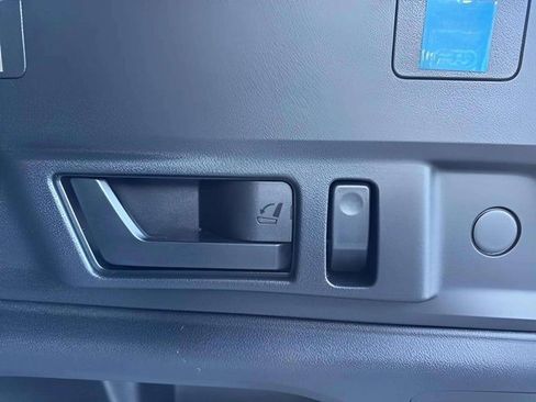 New 2026 Subaru Outback Touring XT image 18