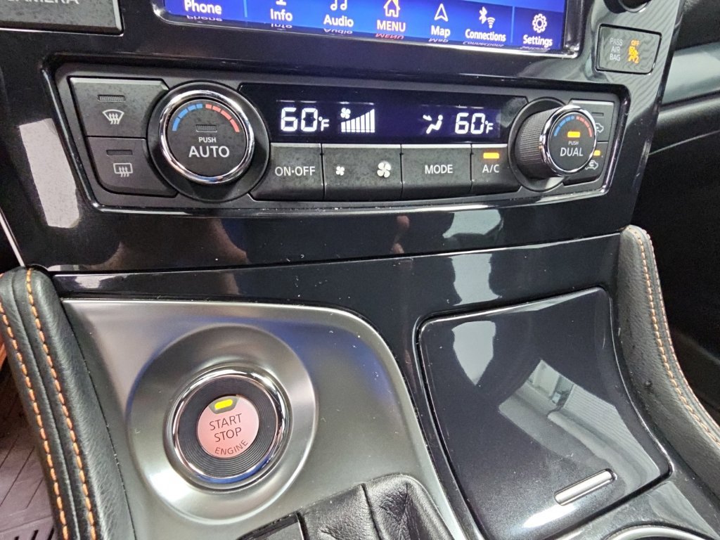 Used 2023 Nissan Maxima SR w/ Sport Mat Group FWD image 19