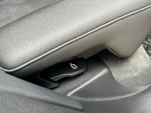 Used 2022 Audi SQ5 Premium Plus image 33