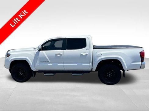 Used 2026 Toyota Tacoma TRD Sport AWD/4WD image 2