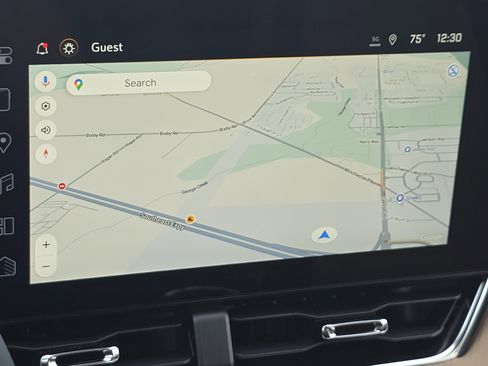 New 2026 Chevrolet Equinox ACTIV FWD image 2