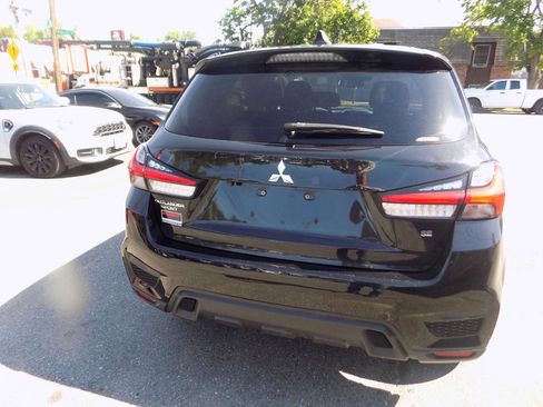 Used 2020 Mitsubishi Outlander Sport SE AWD/4WD image 6