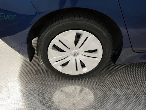Used 2025 Nissan Leaf S FWD image 9