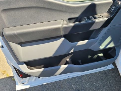 New 2026 Ford F350 XL w/ XL Chrome Package RWD image 8