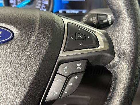 Used 2023 Ford Edge Titanium AWD/4WD image 26