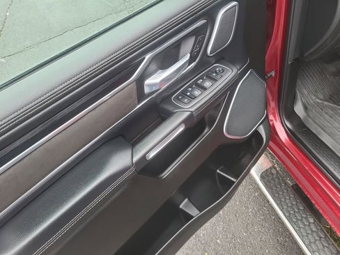 Used 2023 RAM 1500 Laramie image 15