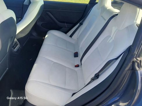 Used 2023 Tesla Model 3 Standard Range image 13