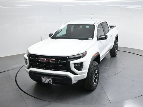 Used 2024 GMC Canyon Elevation w/ Convenience Package RWD image 48