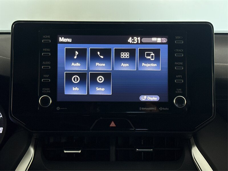 Used 2021 Toyota Venza LE w/ Carpet Mat Package (TMS) AWD/4WD image 13
