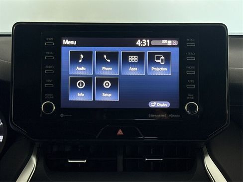 Used 2021 Toyota Venza LE w/ Carpet Mat Package (TMS) AWD/4WD image 13