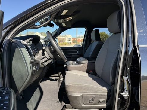 Used 2024 RAM 2500 Big Horn w/ Bed Utility Group image 13